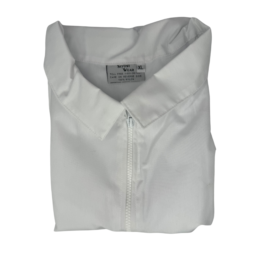 Chaqueta de barbero blanca de estilista